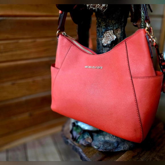 Michael Kors Leather Shoulder Hobo Bag Coral - Picture 7 of 16